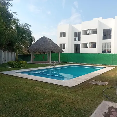 Depto Cerca De Tequesquitengo Tlatenchi Exterior photo